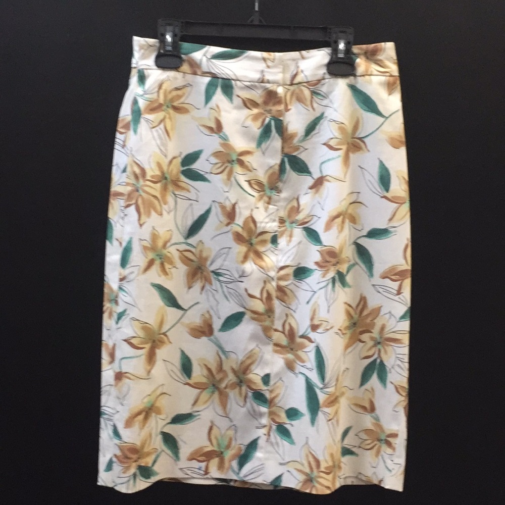 Floral Print Size 4 Trousers New York Skirt.